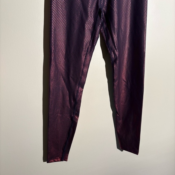 Beyond Yoga Spot On High Waisted Midi Leggings - Picture 4 of 9